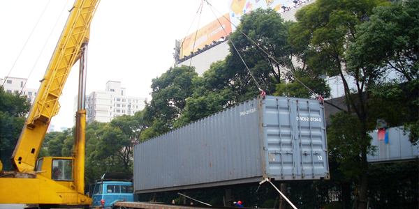 大型起重機(jī)吊裝時(shí)如何減少油耗？