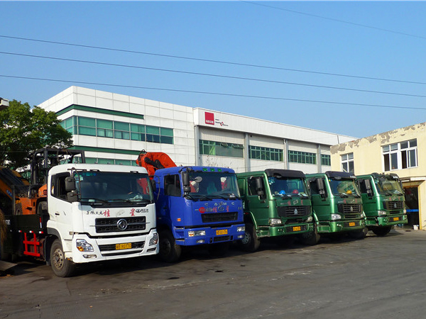 折臂液壓隨車吊 折臂液壓隨車吊